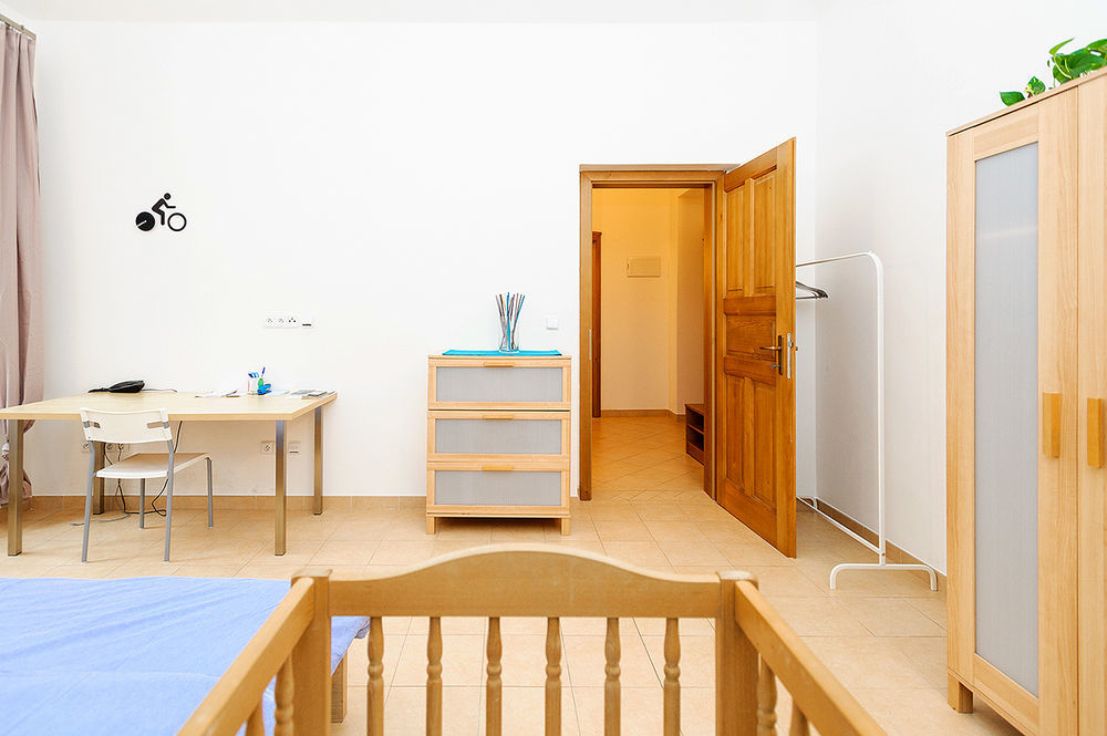 Ginosi Elema Apartel Apartment Prague