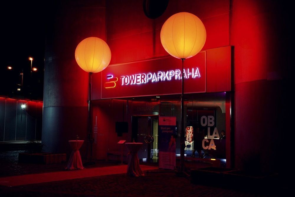 One 5* Praga