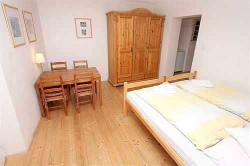 Apartment Apartments At The Golden Plough *