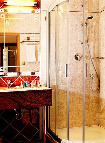U Divadla - Czech Leading Hotel Prague