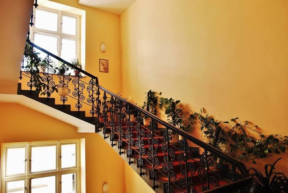 Victor Hotel