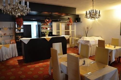 Hotel Monica