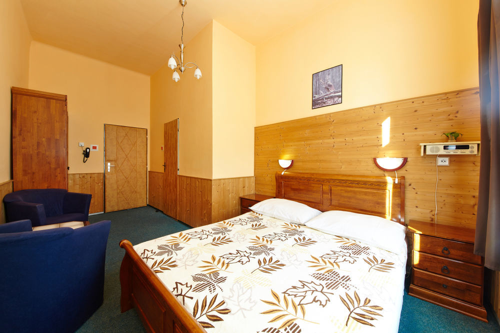 Anette Hotel 3*