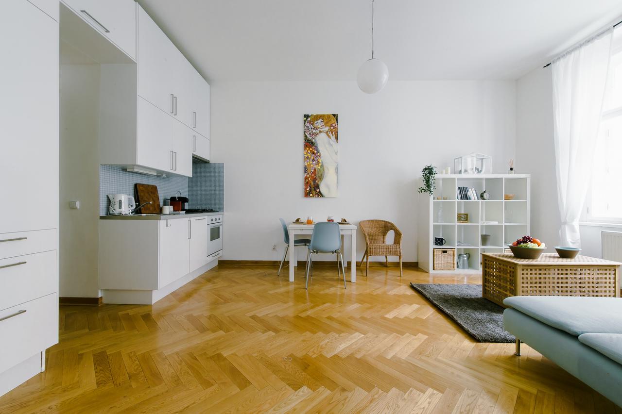 Kubelikova Daire