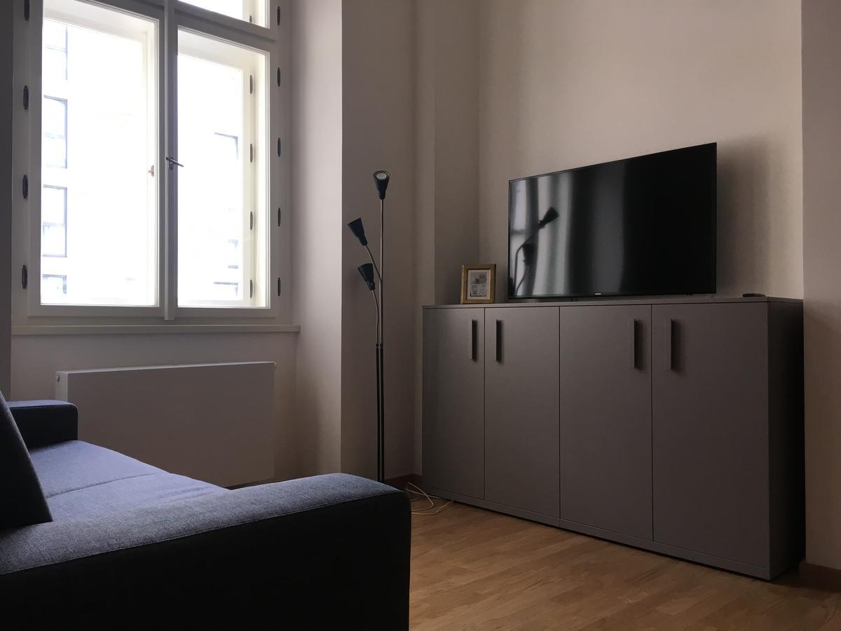 Apartment Sokolovska 91 *