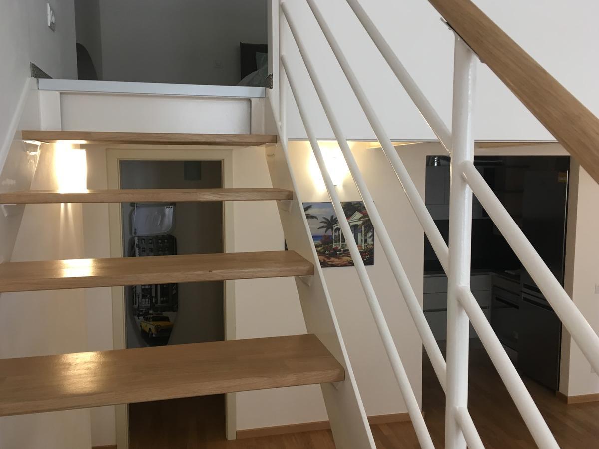 Apartment Sokolovska 91