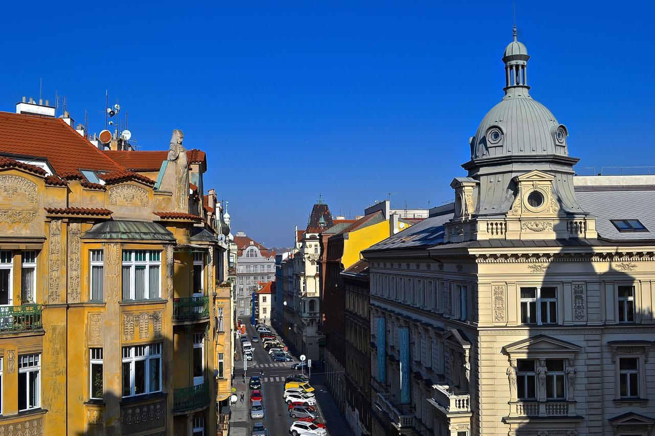 Luxury Versace Apartment Prague