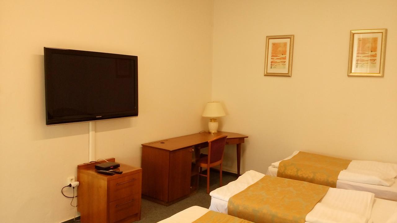 Hotel City