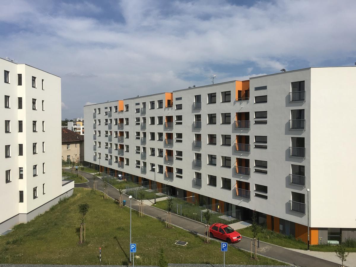 Uhrineves Apartment