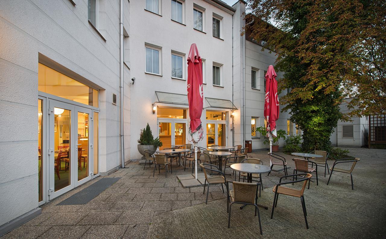 Ea Populus Hotel
