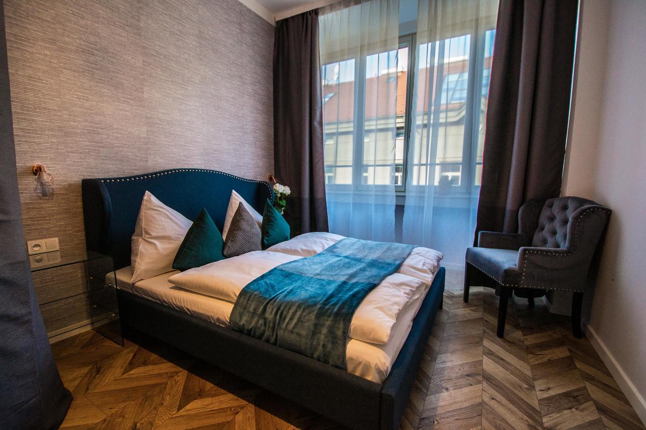 Executive Bright Apt. By Ruterra Praga