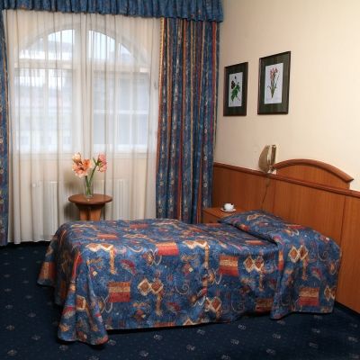 Kavalir Otel 3*