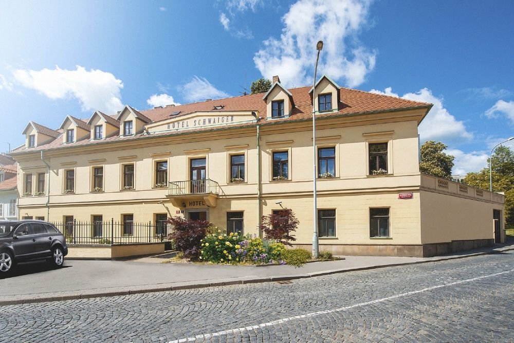 Schwaiger 4*