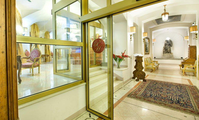 Charles Bridge Palace Hotel 4*