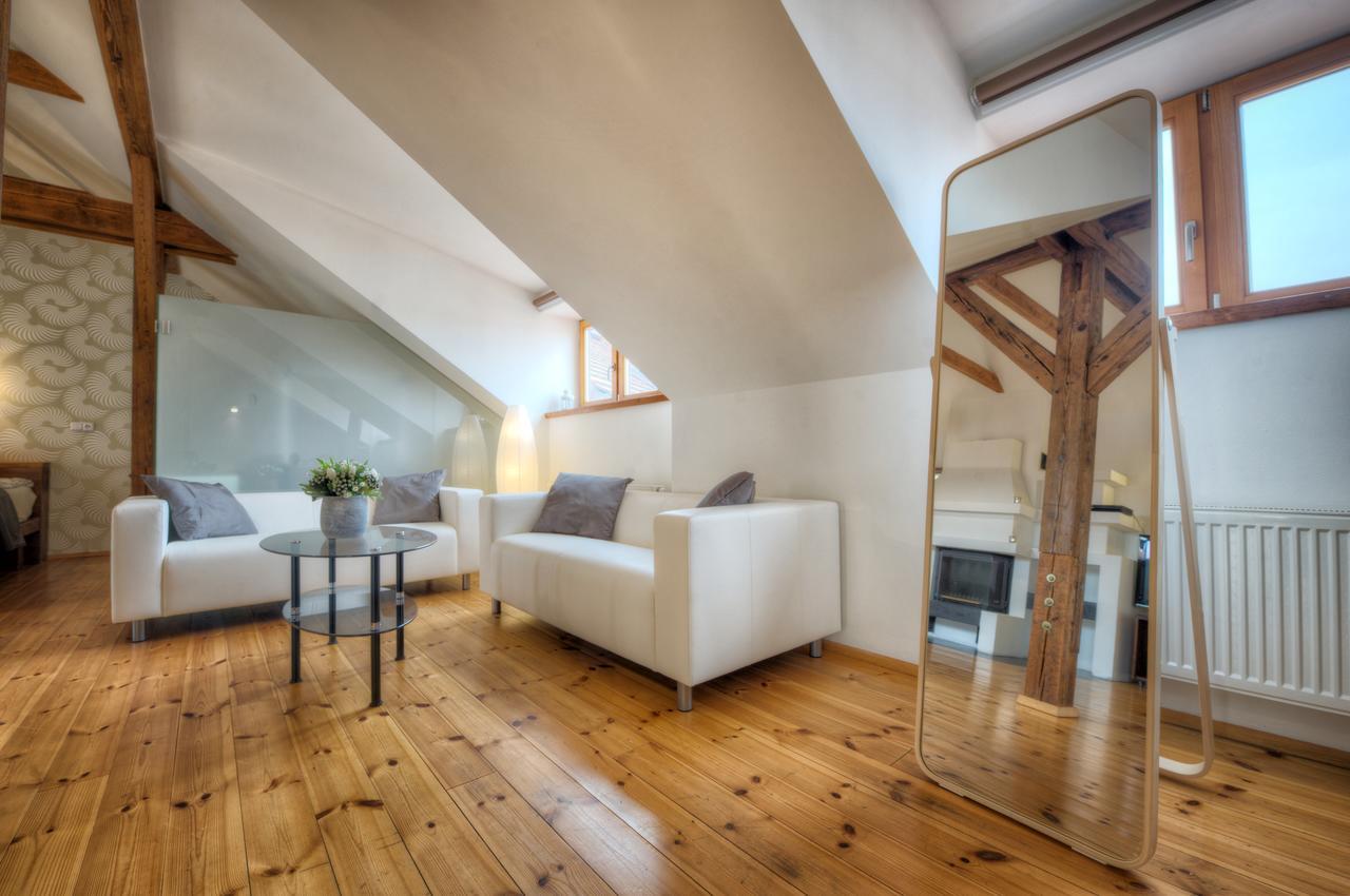 St Havel Old Town 4*
