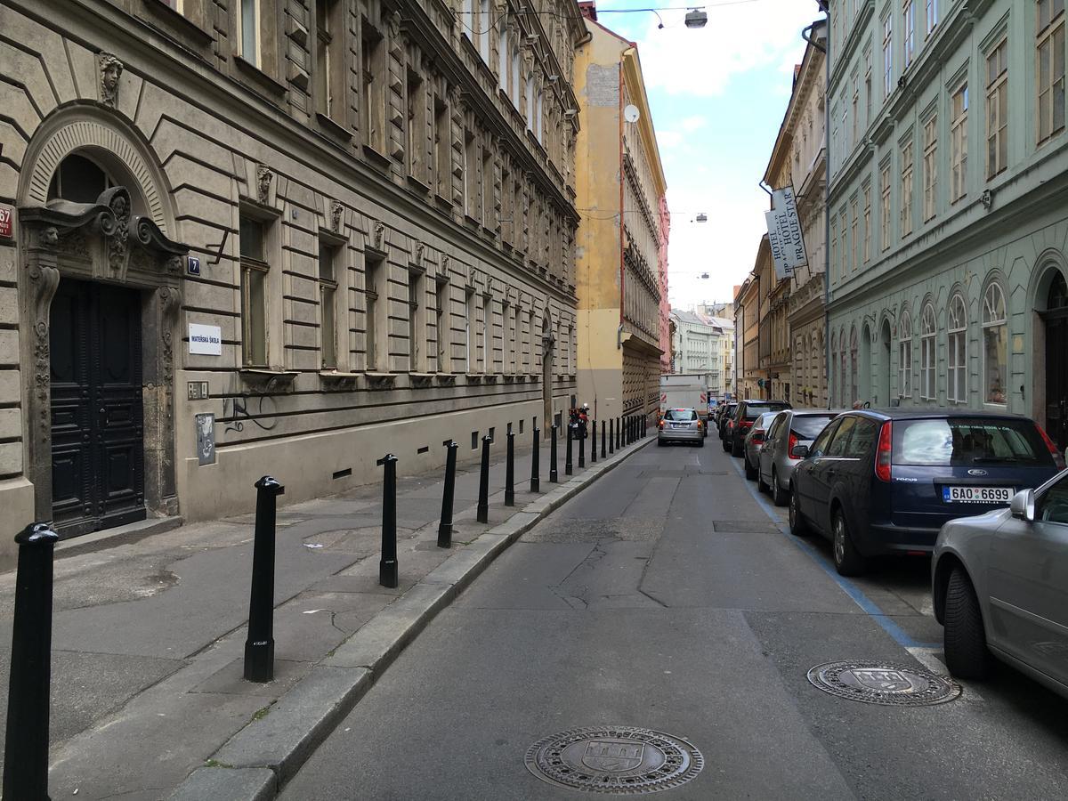 Ce Wenceslas Sq
