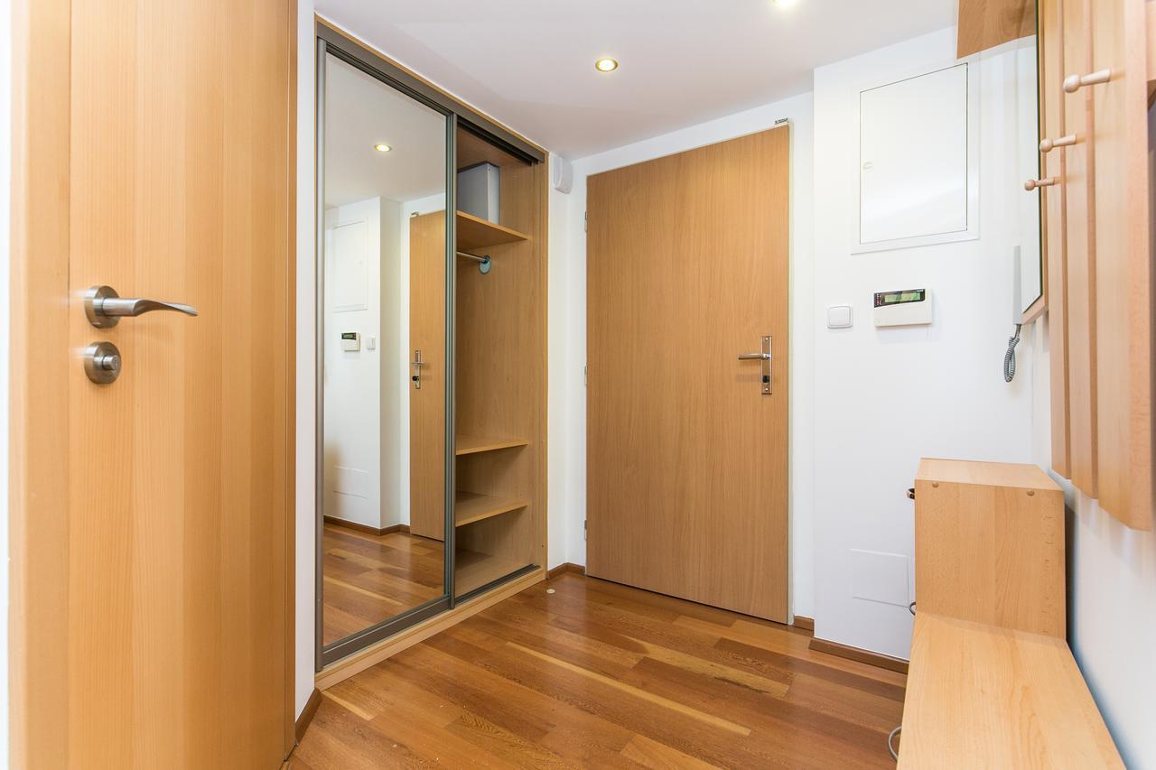 Attic By Wenceslas Square Apartment Prague