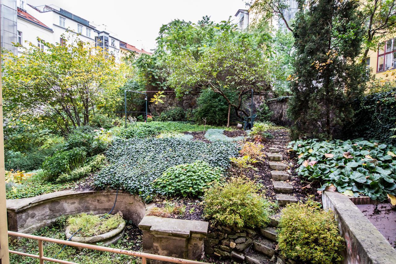 3bdr Center Ruterra Prague