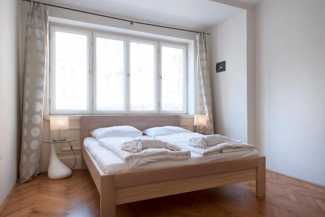 Aparthotel Dlouha - Old Town Praga