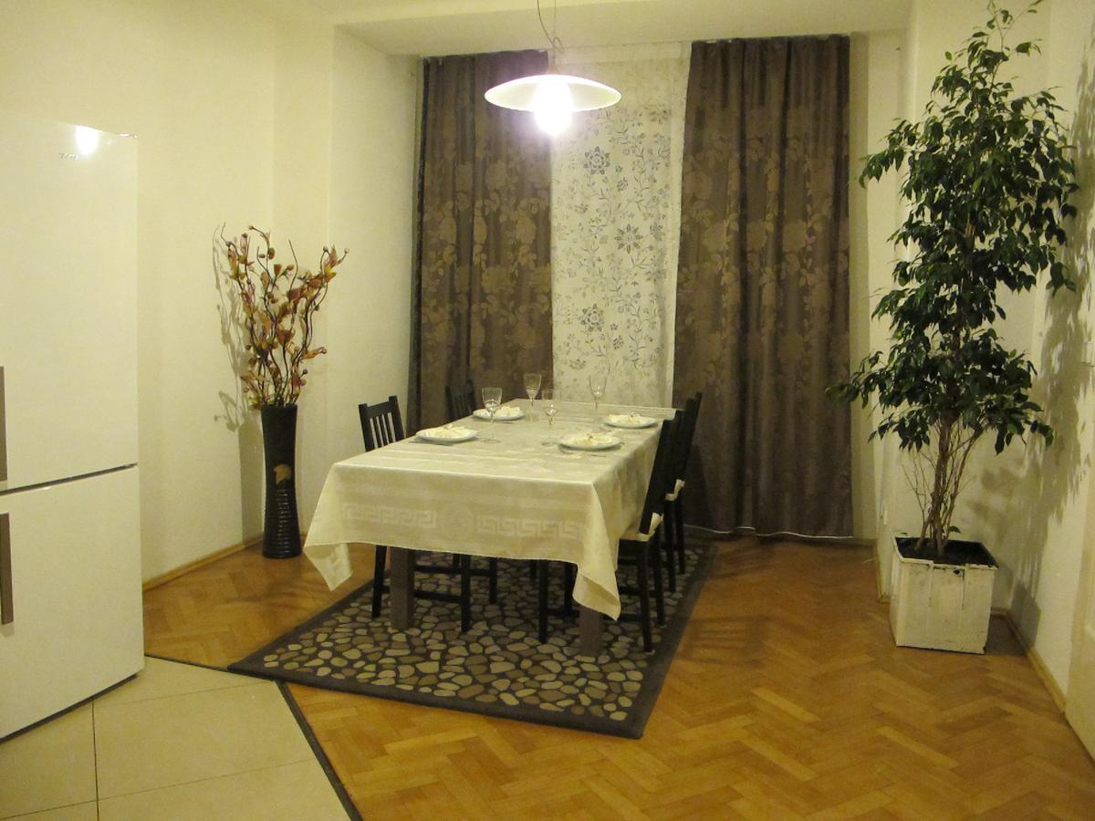 Arabesque Accommodation Bed & Breakfast 3*