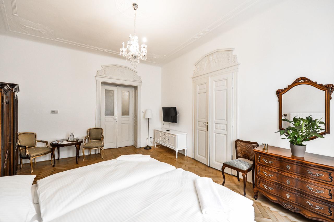 Old Town Appartement *