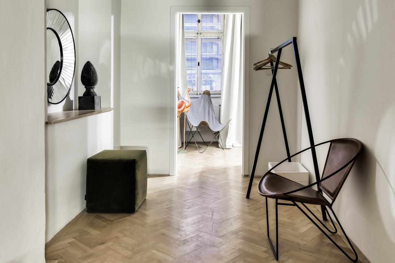 White & Woody Quadrio Apartments * Prague