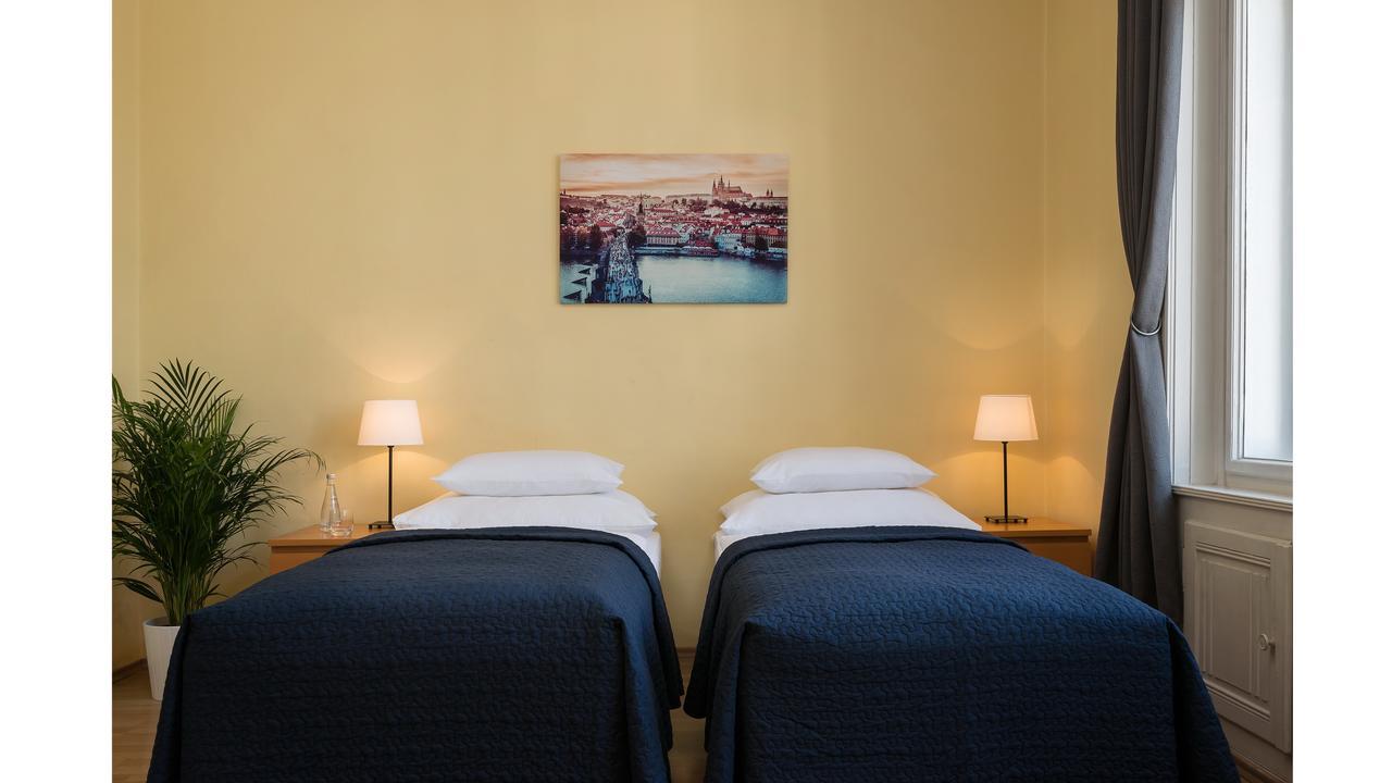 Old Town Aparthotel