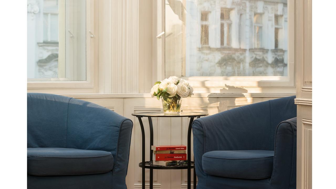 Aparthotel Old Town 3*