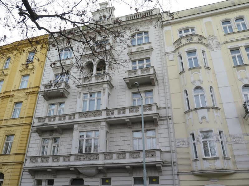 Na Smetance Aparthouse Hotel Prague