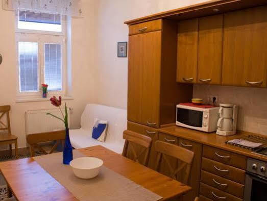 Na Smetance Aparthouse 3* Prague