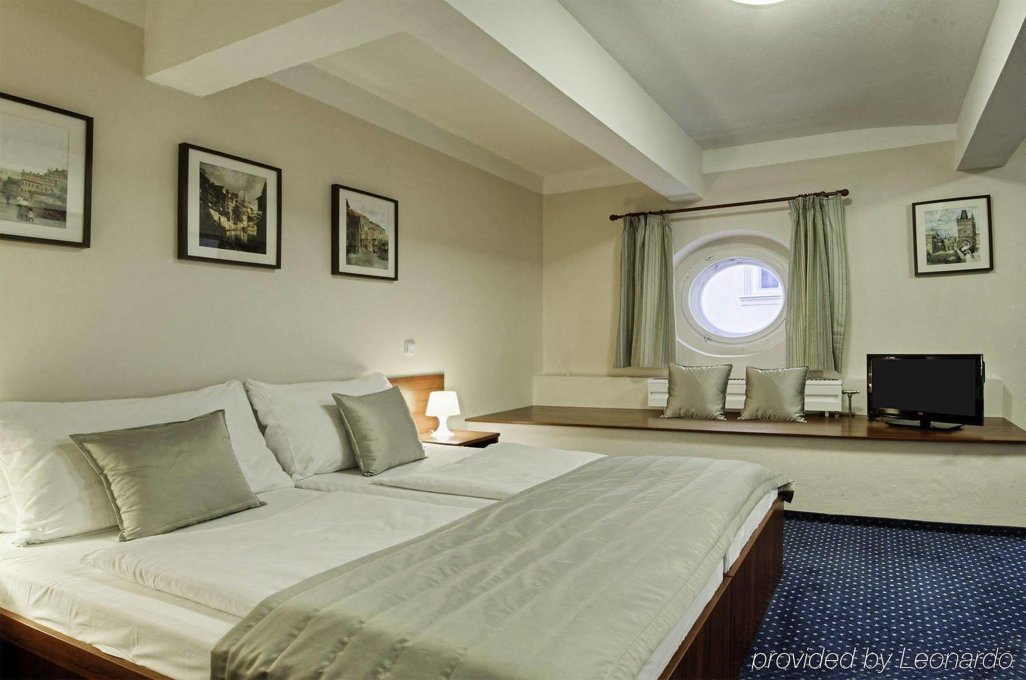 Hotel Pytloun Kampa Garden 4*