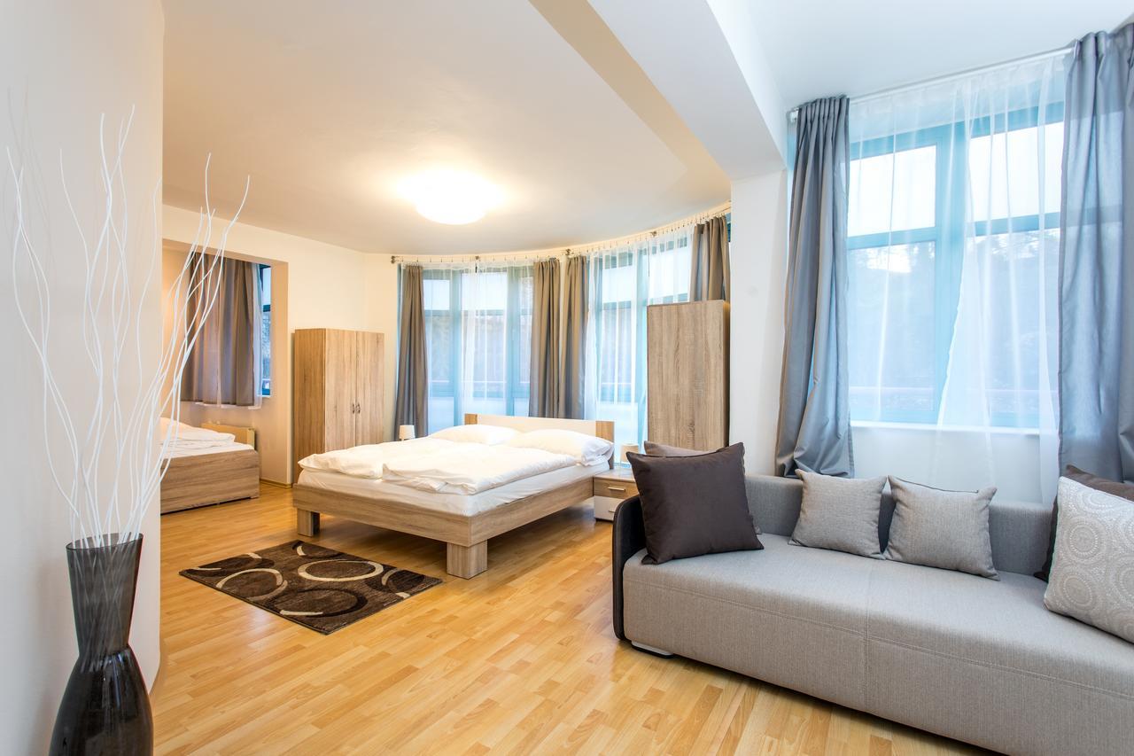 Hotel Terrace 3*