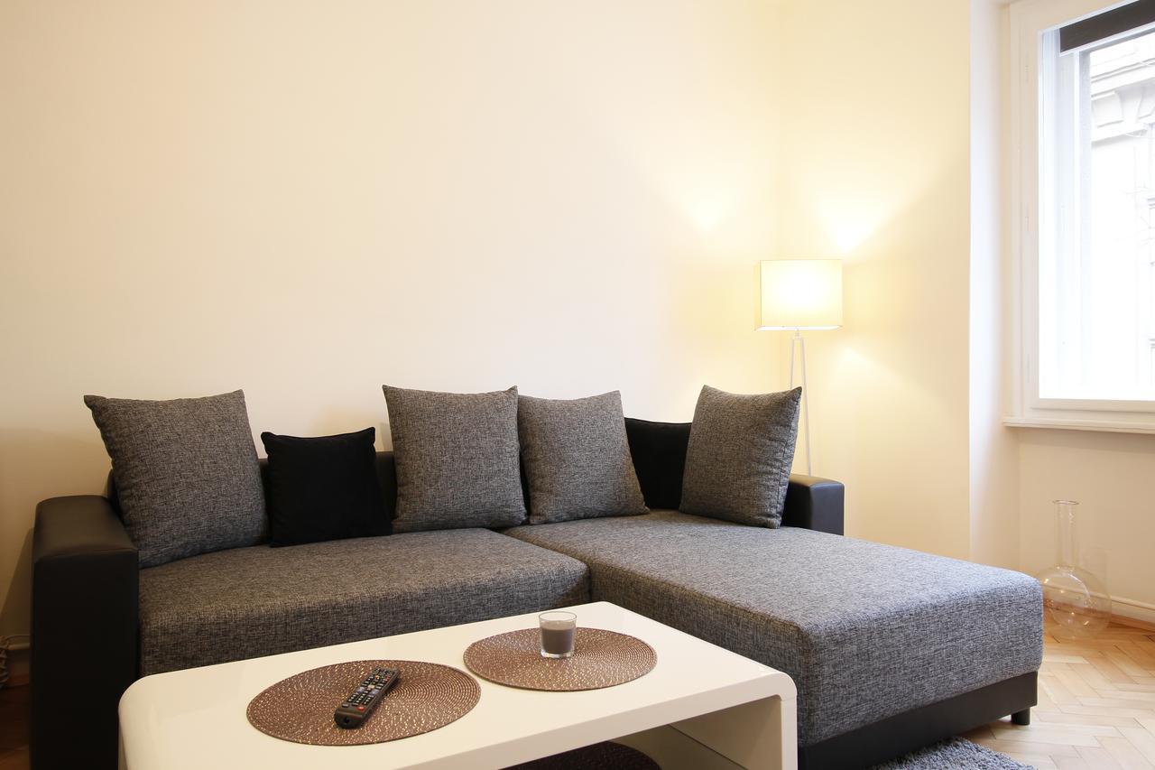 Apartment Deluxe Narodni Obrany 13 *
