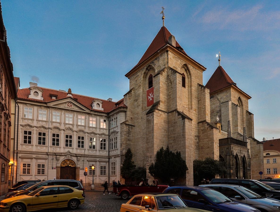 Lazenska N4 Apart Otel Prag