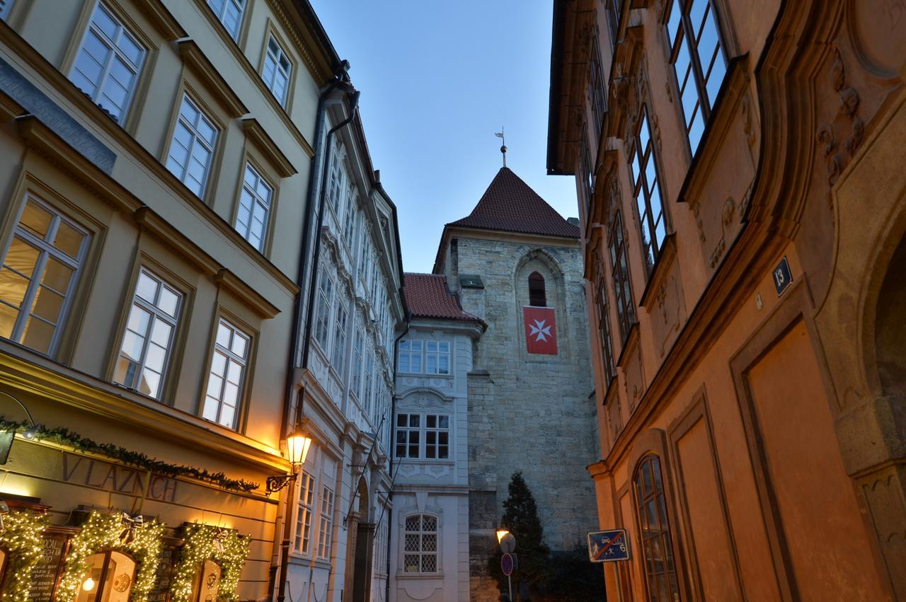 Lazenska N4 4*