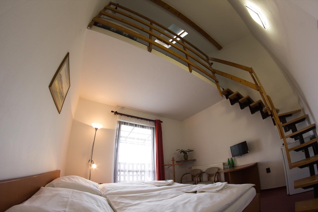 Hotel Wolf 3*