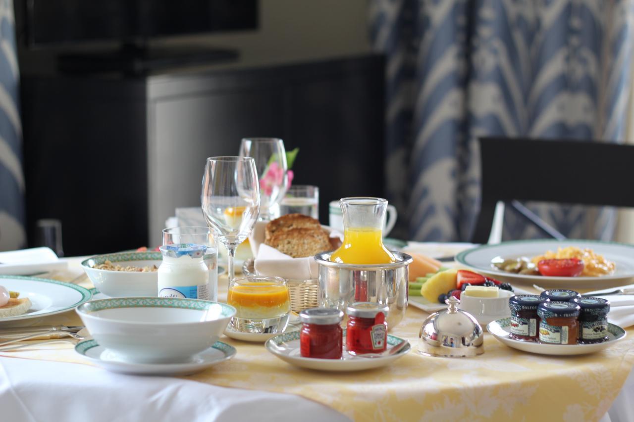 Four Seasons 5*