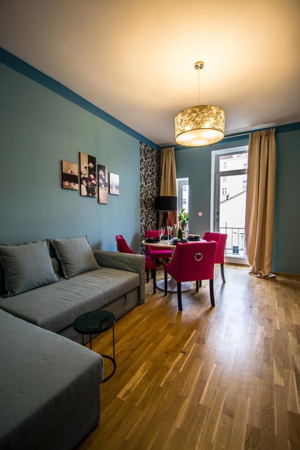 Apartment Stylish Close To Eden Garden