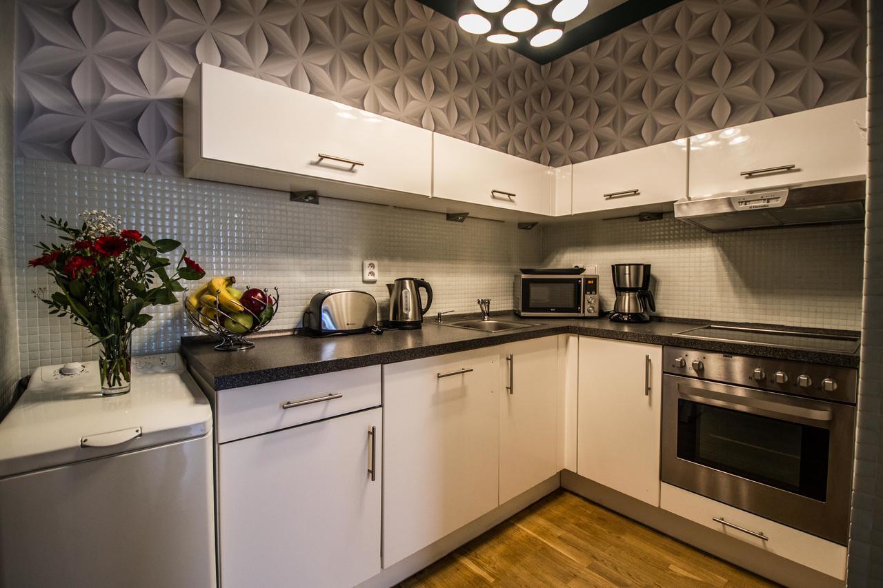 Stylish Close To Eden Garden *
