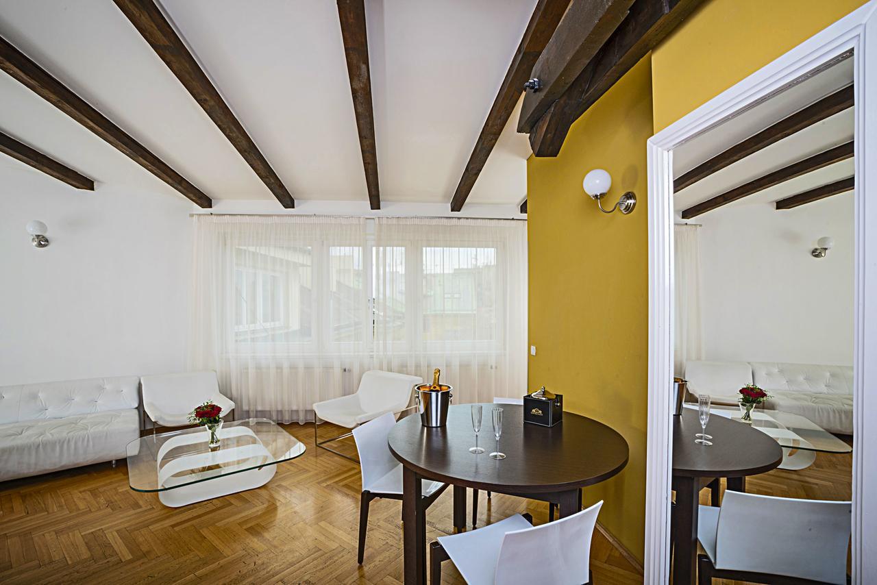 Hotel Deminka Palace 4*