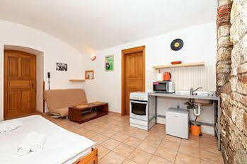 Ginosi Elema Apartel Apartment *