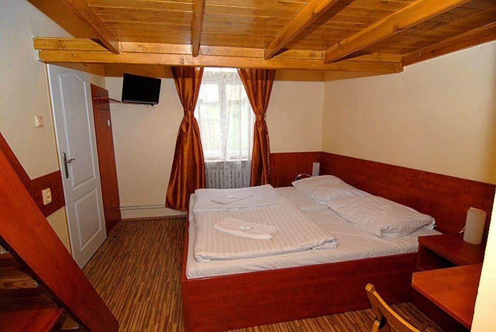 Akat 3* Prag