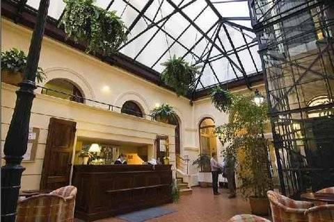 Rott Hotel