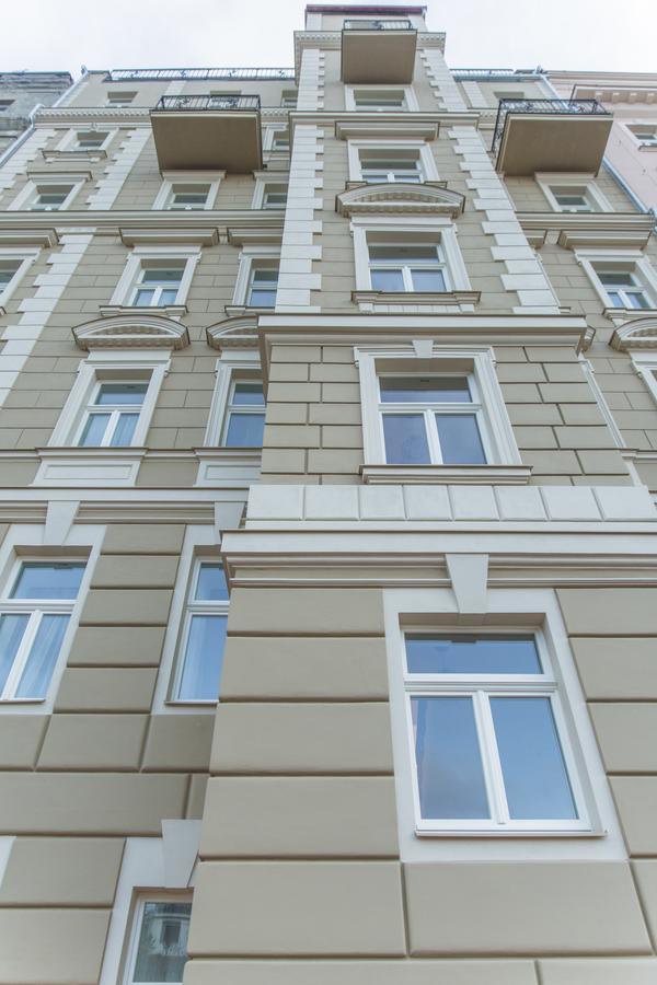 Gregory House 3* Prague