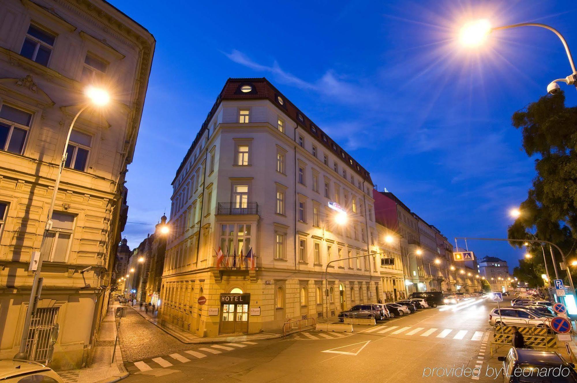 Hotel Exe Park 3*