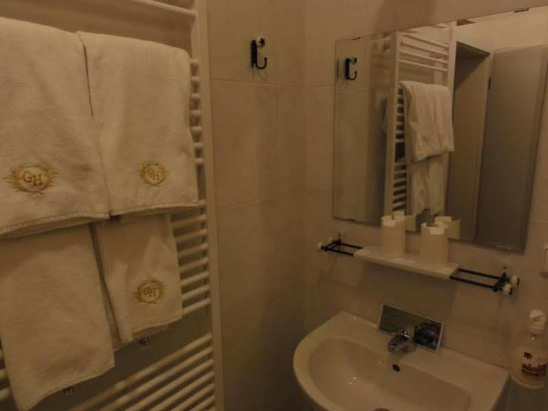 Venezia Hotel 3*