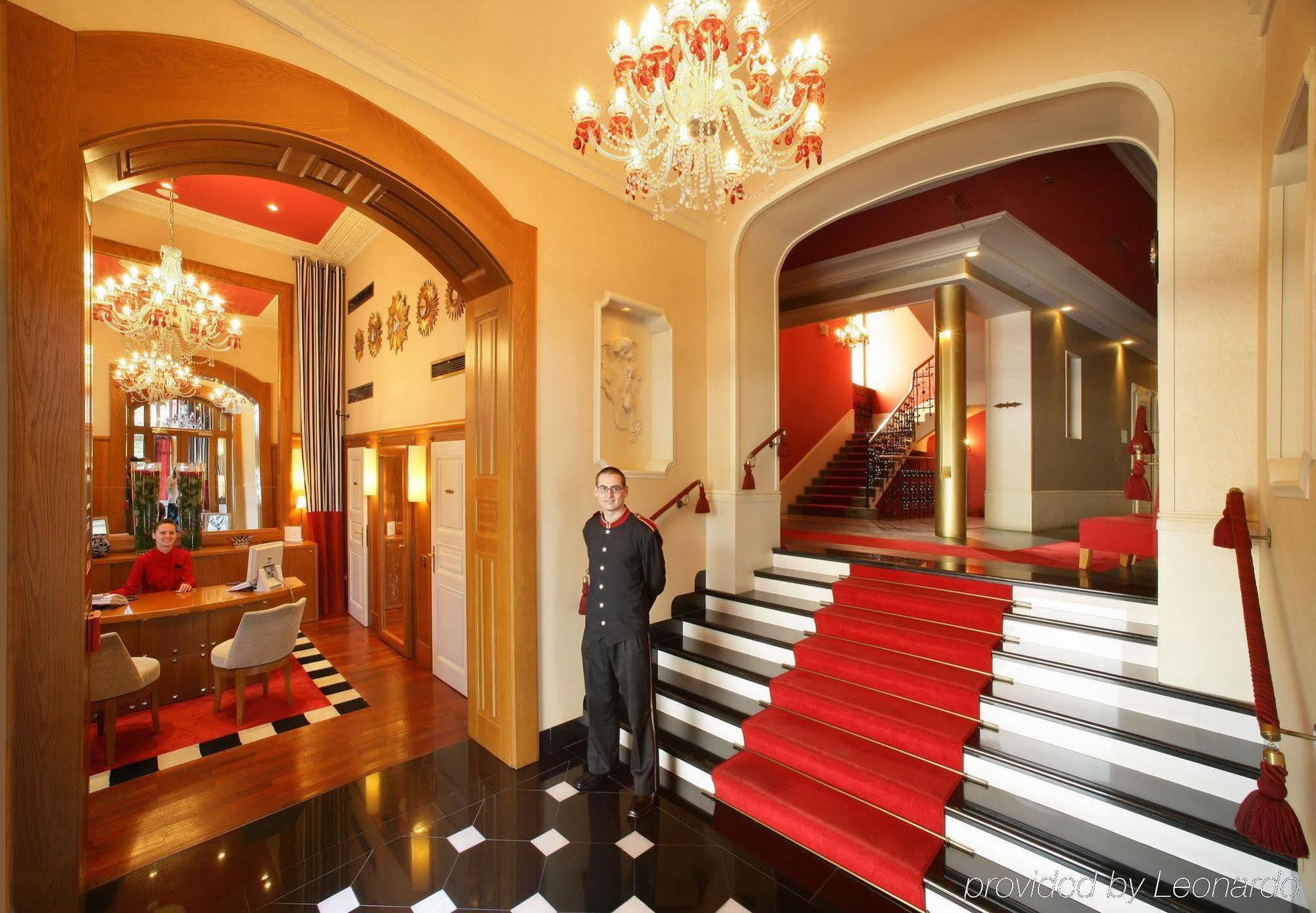 Hotel Mamaison Riverside 5*