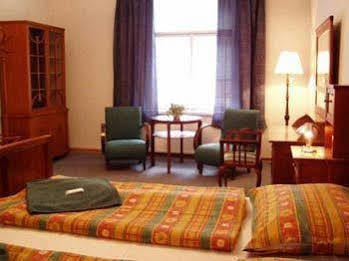 Platan Guest house 2*