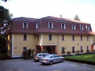 Nosal Hotel