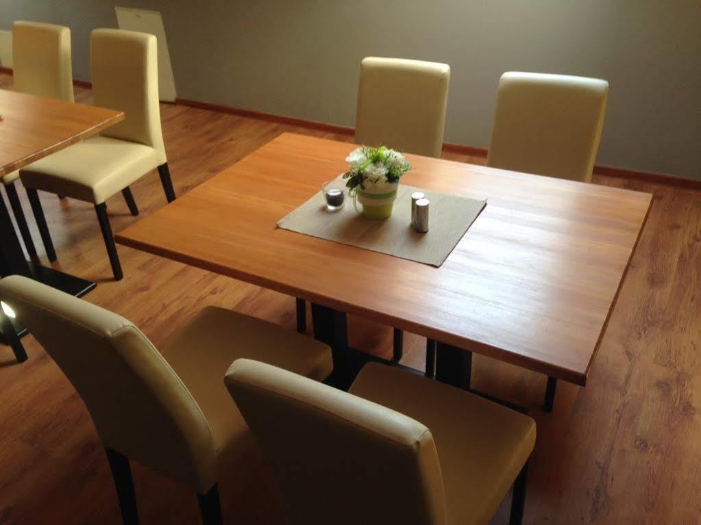 Otel Nova Hospoda - & Restaurant Prag
